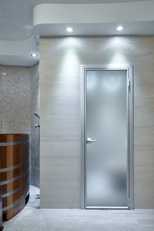 Фото из портфолио Матовые двери AIR в зоне SPA частного коттеджа – фотографии дизайна интерьеров на INMYROOM