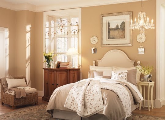 Фотография: Спальня в стиле Прованс и Кантри, Декор интерьера, Малогабаритная квартира, Квартира, Дома и квартиры – фото на INMYROOM Фотография: Спальня в стиле Прованс и Кантри, Декор интерьера, Малогабаритная квартира, Квартира, Дома и квартиры – фото на INMYROOM