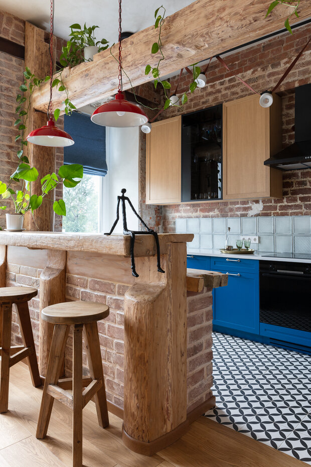 Фотография: Кухня и столовая в стиле Лофт, Скандинавский, Современный, Эклектика, Квартира, Проект дня, Москва, Хамовники, Сталинка, 4 и больше, Более 90 метров, Руслан Мусин – фото на INMYROOM