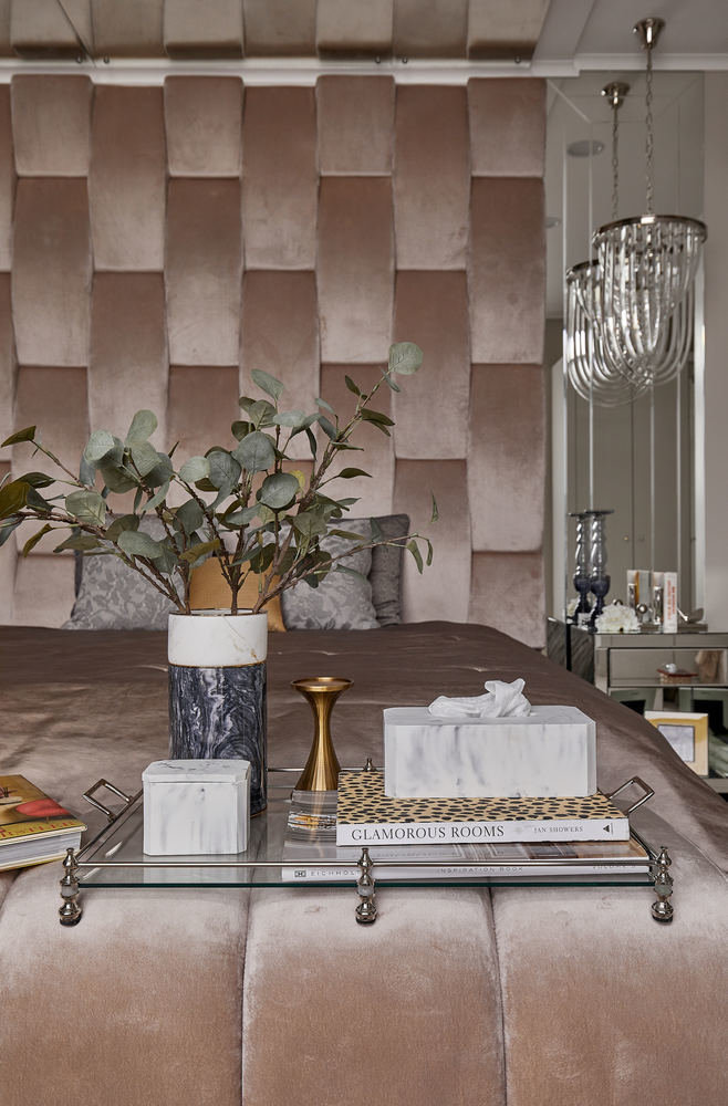 Фотография: Спальня в стиле Классический, Современный, Эклектика, Проект недели, Таунхаус, 4 и больше, Более 90 метров, Ектерина Реброва, Елена Поворова, Бюро Home Emotions – фото на INMYROOM Фотография: Спальня в стиле Классический, Современный, Эклектика, Проект недели, Таунхаус, 4 и больше, Более 90 метров, Ектерина Реброва, Елена Поворова, Бюро Home Emotions – фото на INMYROOM