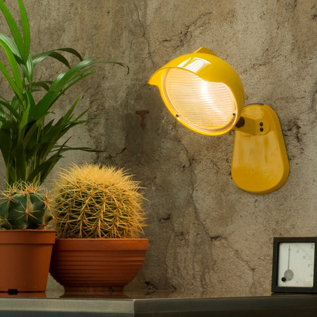 Фото из портфолио Настольная лампа - лучший подарок – фотографии дизайна интерьеров на INMYROOM