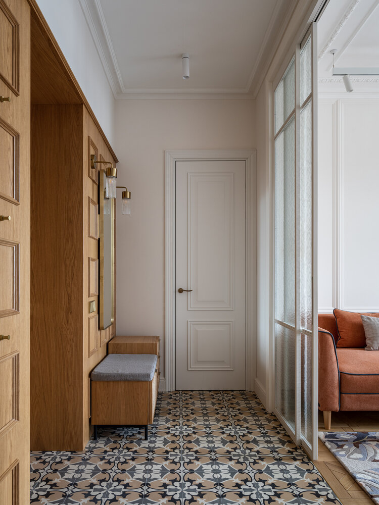 Стеновая панель выполнена из МДФ в шпоне дуба. Это довольно дорогая и кропотливая работа по созданию раскладки. Стеновая панель выполнена из МДФ в шпоне дуба. Это довольно дорогая и кропотливая работа по созданию раскладки.