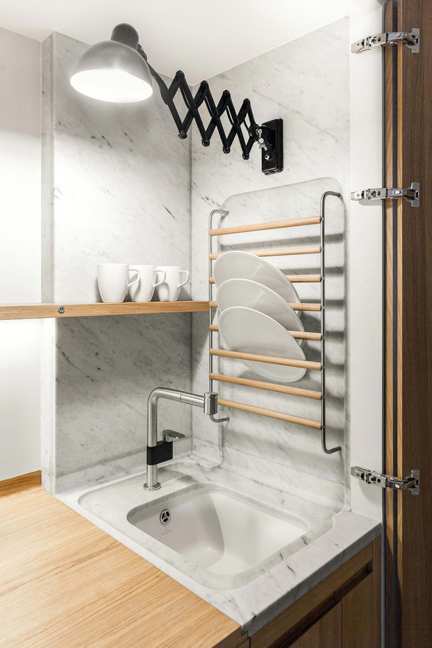 Фотография: Кухня и столовая в стиле Современный, Минимализм, Эко, Малогабаритная квартира, Советы – фото на INMYROOM