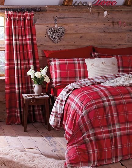 Фотография: Спальня в стиле Скандинавский, Интерьер комнат, Цвет в интерьере, Красный – фото на INMYROOM