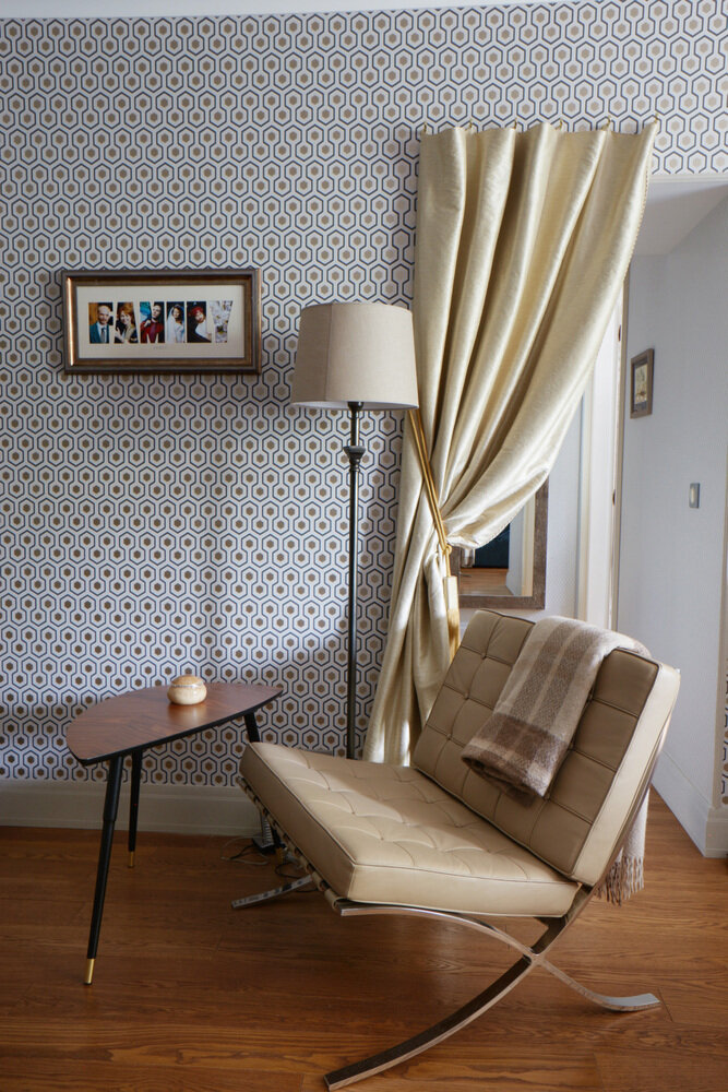 Фотография: Гостиная в стиле Современный, Эклектика, Малогабаритная квартира, Квартира, Проект недели, Москва, Хрущевка, 3 комнаты, 40-60 метров, Валентина Савескул – фото на INMYROOM Фотография: Гостиная в стиле Современный, Эклектика, Малогабаритная квартира, Квартира, Проект недели, Москва, Хрущевка, 3 комнаты, 40-60 метров, Валентина Савескул – фото на INMYROOM