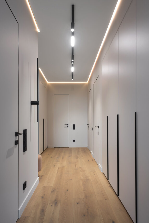 Фотография: Прихожая в стиле Современный, Квартира, Проект дня, Москва, 3 комнаты, 60-90 метров, Анна Коробко, Дмитрий Коробко – фото на INMYROOM