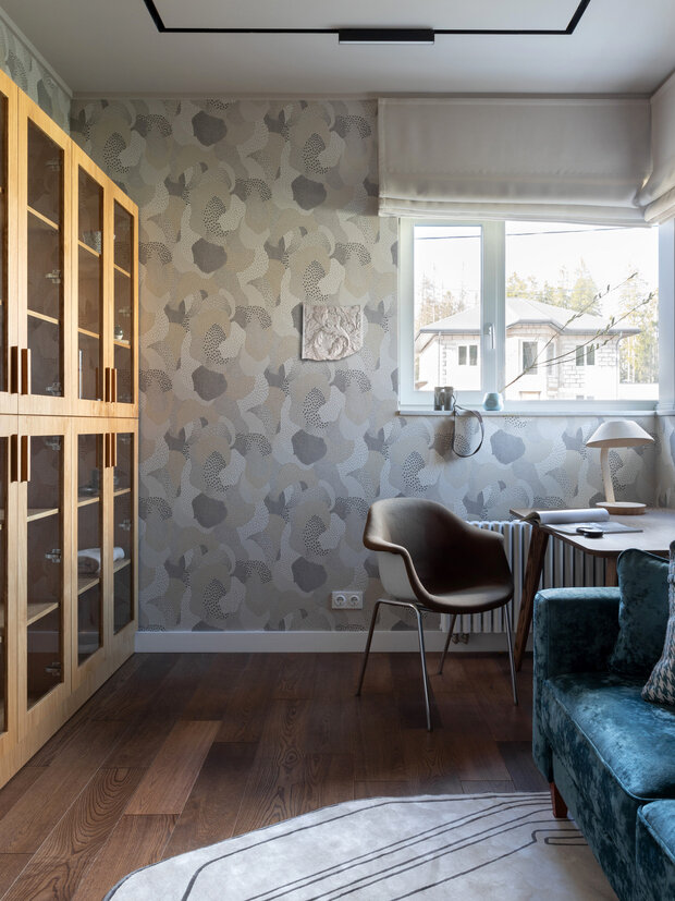 Фотография: Кабинет в стиле Современный, Дом, Проект дня, Дом и дача, Ленинградская область, 4 и больше, Более 90 метров, Светлана Куксова, минимализм с элементами современного дизайна – фото на INMYROOM