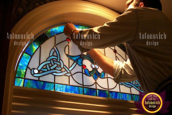 Фото из портфолио Amazing Stained Glass Decoration – фотографии дизайна интерьеров на INMYROOM