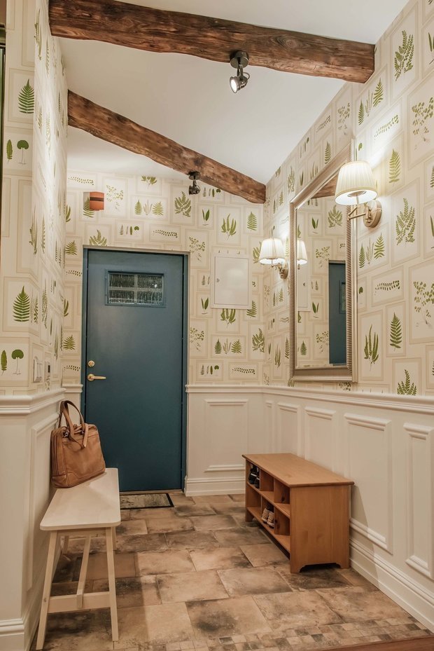 Фотография: Прихожая в стиле Прованс и Кантри, Гид, Инна Теджоева, Инна Величко, Зина Броян, Лидия Большакова, как подобрать обои в интерьер, Марина Филиппова, Berphin Interiors, Ольга Васильева, Марина Жукова, энциклопедия_декор, энциклопедия_интерьер, Максим Нода, S-Style, Ольга Зарецких, Серж Махов, Ирина Петрова, Татьяна Штыкова, Ольга Марченко, Анна Римс, Евгения Макарова, Евгения Лебедева, Quadrum, Марина Каралкина, Ирина Заверталюк, обои в интерьере – фото на INMYROOM