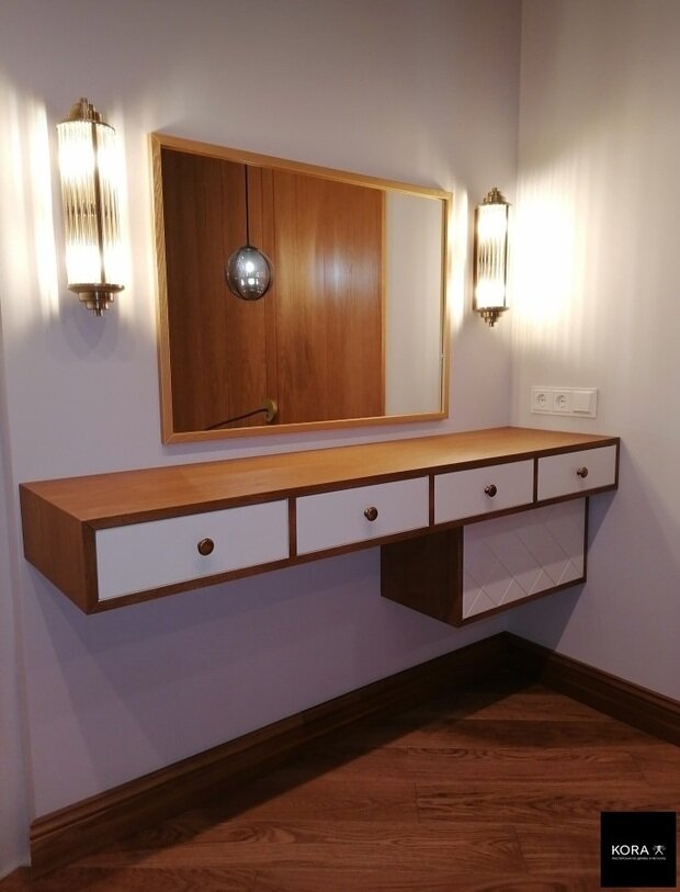 Фото из портфолио Тумбы и консоли – фотографии дизайна интерьеров на INMYROOM