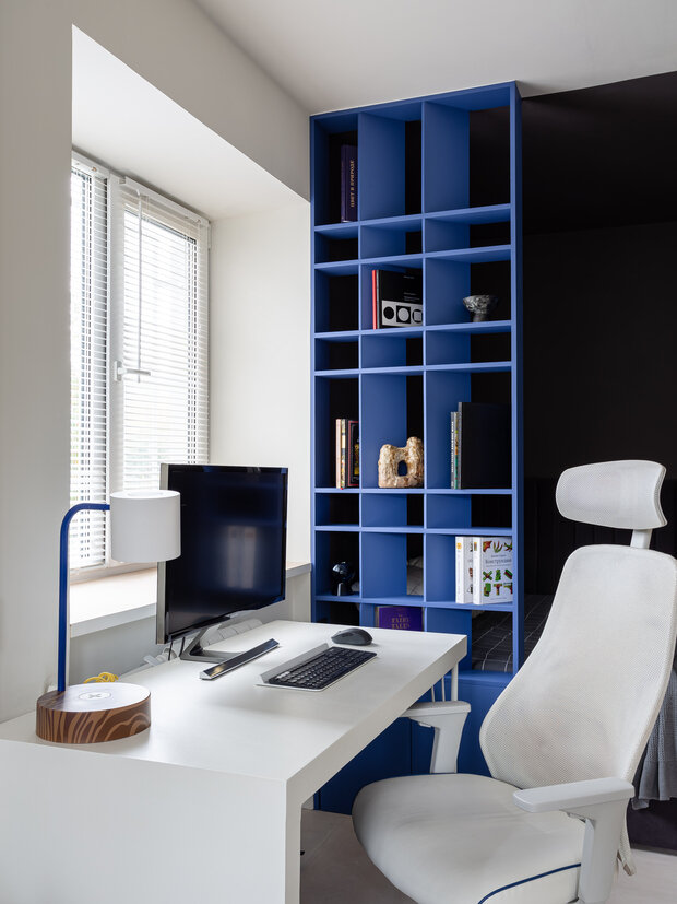 Фотография: Кабинет в стиле Скандинавский, Современный, Минимализм, Малогабаритная квартира, Квартира, Проект недели, Екатеринбург, Хрущевка, 1 комната, до 40 метров, Ольга Каримова – фото на INMYROOM