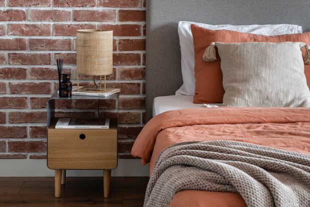 Фотография: Спальня в стиле Скандинавский, Минимализм, Современный, Квартира, Проект дня, Москва, 2 комнаты, 40-60 метров, Huge Studio – фото на INMYROOM