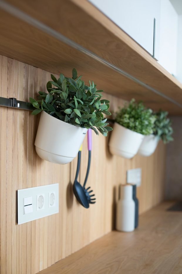 Фотография: Кухня и столовая в стиле Минимализм, Современный, Квартира, Проект недели, Москва, Монолитный дом, 3 комнаты, 60-90 метров, Zeworkroomstudio – фото на INMYROOM