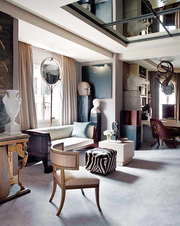 Фотография: Гостиная в стиле Эклектика, Интерьер комнат, Картины, Зеркало – фото на INMYROOM