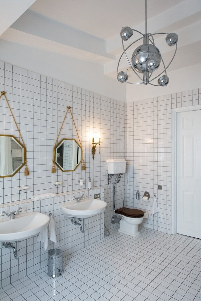 Фотография: Ванная в стиле , Интерьер комнат, Цвет в интерьере, Белый, Проект недели, Ар-деко – фото на INMYROOM