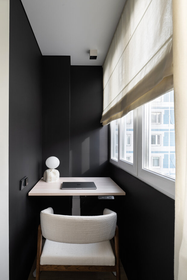 Фотография: Балкон в стиле Современный, Минимализм, Малогабаритная квартира, Квартира, Проект дня, Москва, П-44, Панельный дом, 1 комната, до 40 метров, современный с элементами минимализма – фото на INMYROOM