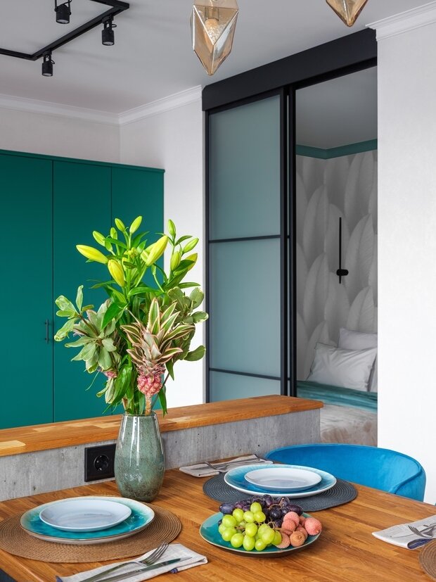 Фотография: Гостиная в стиле Современный, Малогабаритная квартира, Квартира, Проект недели, Москва, Монолитный дом, 2 комнаты, до 40 метров, Александра Кошелева – фото на INMYROOM