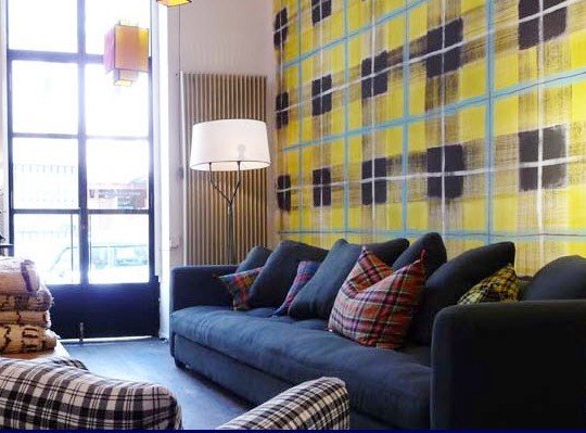 Фотография: Гостиная в стиле Прованс и Кантри, Классический, Современный, Декор интерьера, Декор дома, Подушки, Плед – фото на INMYROOM