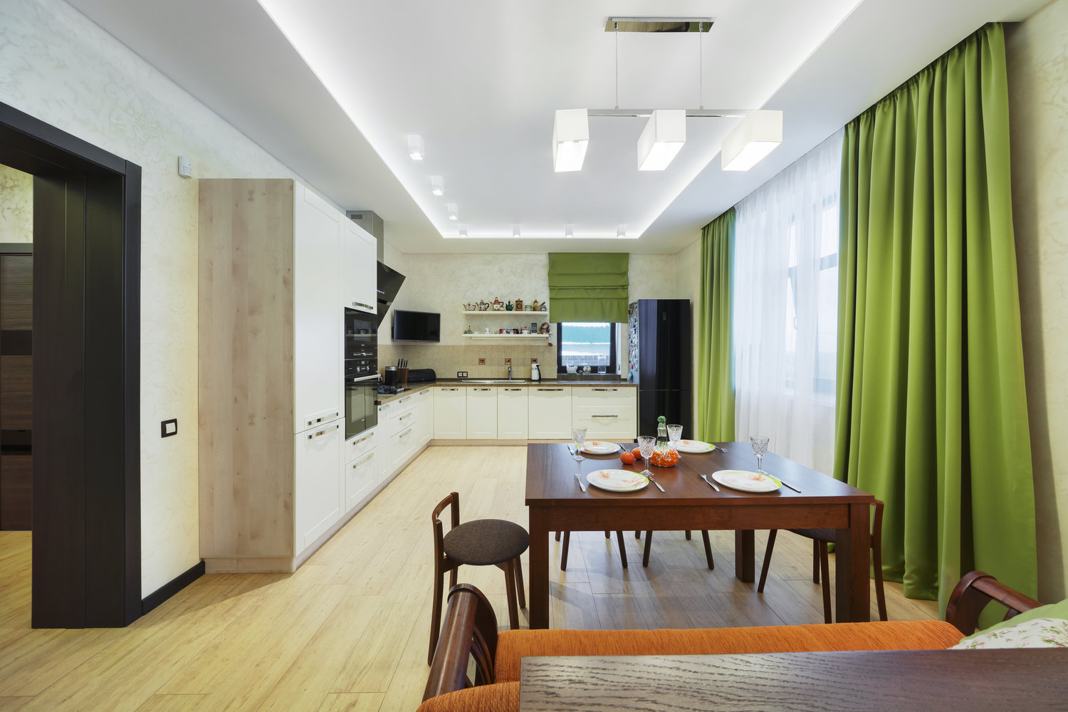 Фото из портфолио Одноэтажный коттедж в Дегтярске – фотографии дизайна интерьеров на INMYROOM Фото из портфолио Одноэтажный коттедж в Дегтярске – фотографии дизайна интерьеров на INMYROOM