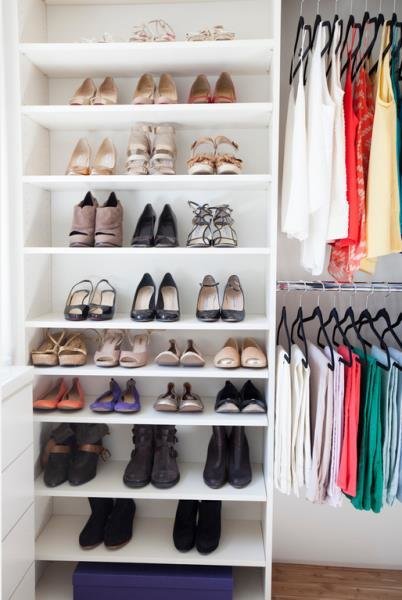 Фотография: в стиле , Гардеробная, Советы, хранение вещей в малогабаритке, хранение вещей, организация хранения – фото на INMYROOM Фотография: в стиле , Гардеробная, Советы, хранение вещей в малогабаритке, хранение вещей, организация хранения – фото на INMYROOM