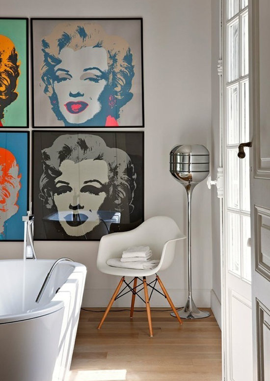 Фотография: Ванная в стиле Современный, Хай-тек, Эклектика, Декор интерьера, Аксессуары, Декор, Минимализм, Роспись, Современное искусство, Графика, искусство, скульптура, арт-объект, эстамп, живопись, фреска – фото на INMYROOM