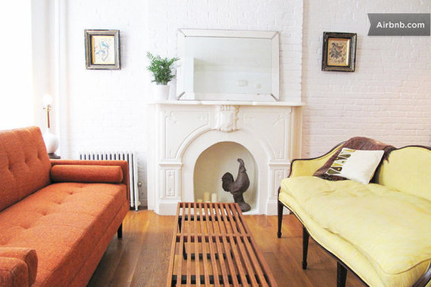 Фотография: Гостиная в стиле Прованс и Кантри, Airbnb – фото на INMYROOM