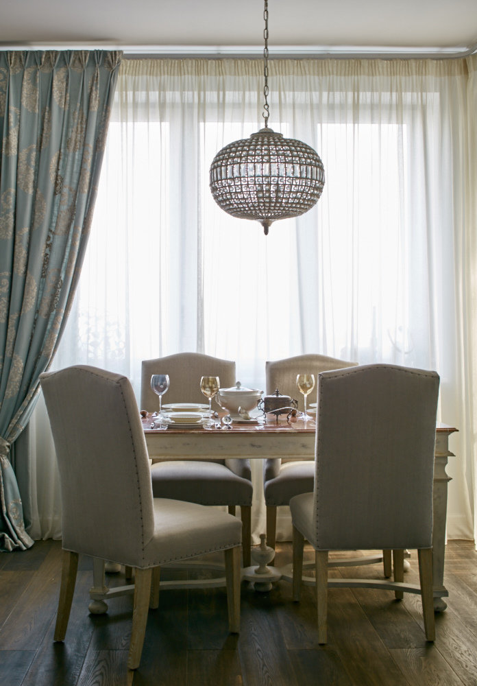 Фотография: Кухня и столовая в стиле Классический, Квартира, Проект недели, Надя Зотова – фото на INMYROOM Фотография: Кухня и столовая в стиле Классический, Квартира, Проект недели, Надя Зотова – фото на INMYROOM