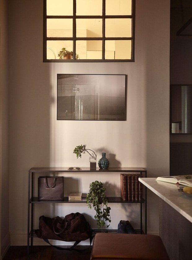 Фотография: Кухня и столовая в стиле Минимализм, Скандинавский, Современный, Декор интерьера, Квартира, Швеция, Зеленый, Бежевый, Коричневый, 4 и больше, Более 90 метров – фото на INMYROOM