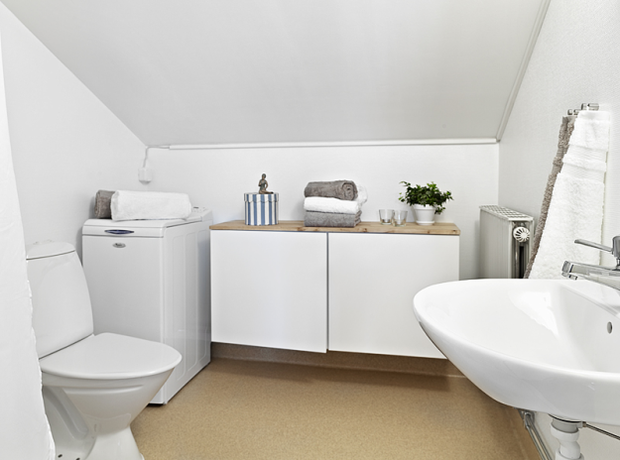 Фотография: Ванная в стиле Скандинавский, Малогабаритная квартира, Квартира, Дома и квартиры – фото на INMYROOM