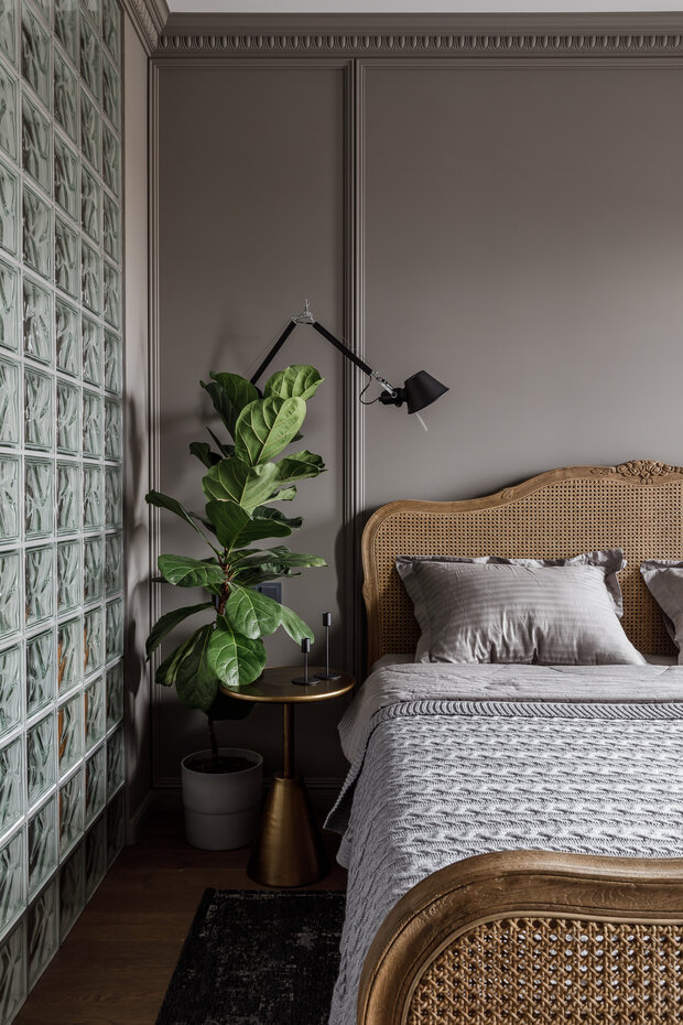 Фотография: Спальня в стиле Эклектика, Квартира, Проект дня, 3 комнаты, Более 90 метров, Тюмень, современный с элементами лофта, эклектика с элементами классики, Анна Селиванова – фото на INMYROOM