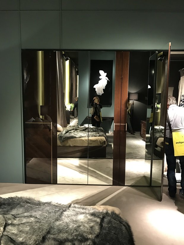 Фото из портфолио Выставка мебели Милан – фотографии дизайна интерьеров на INMYROOM