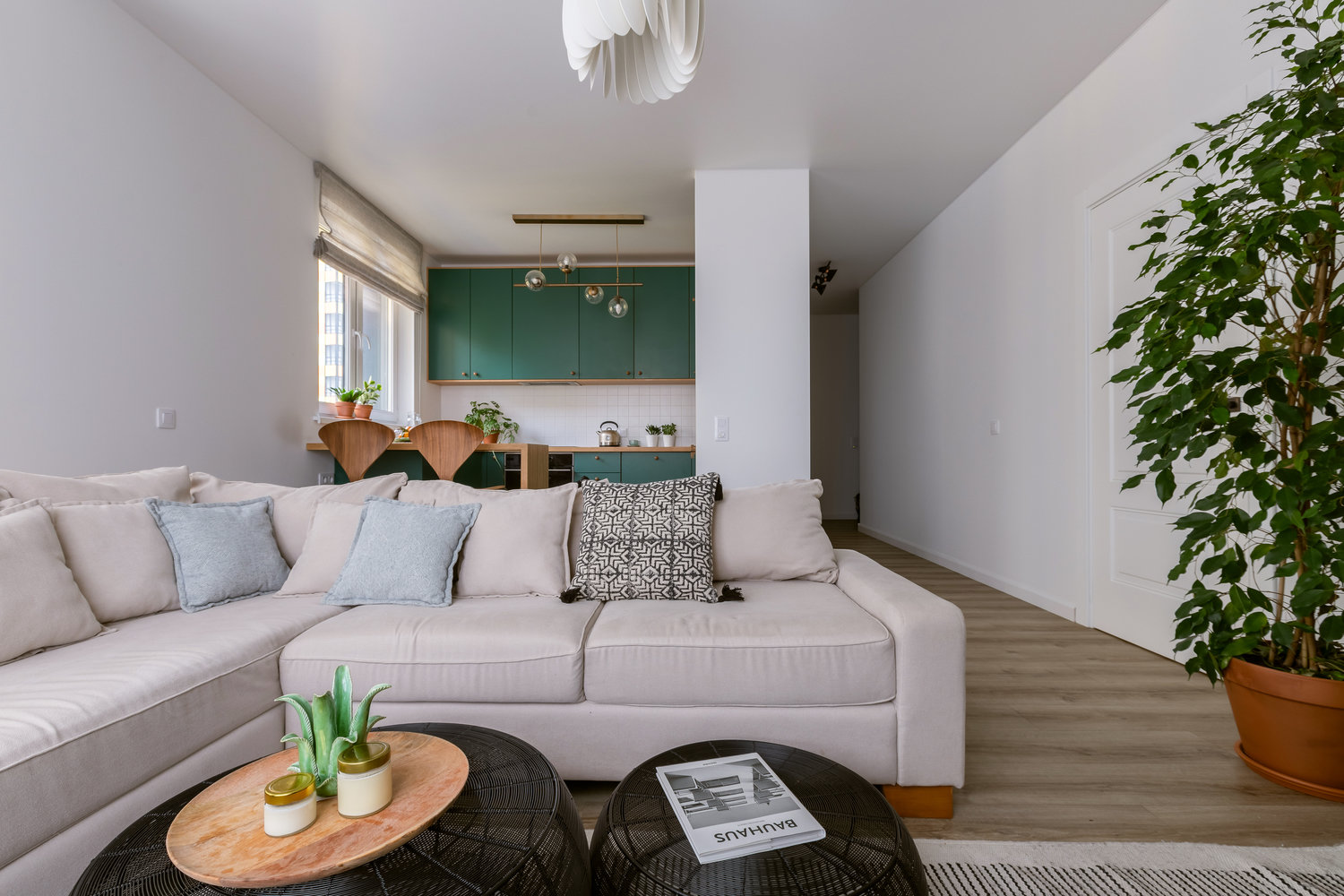 Фотография: Гостиная в стиле Скандинавский, Эклектика, Проект недели, Санкт-Петербург, Эко, 3 комнаты, 60-90 метров, I am design studio – фото на INMYROOM