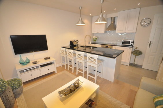 Фотография: Кухня и столовая в стиле Скандинавский, DIY, Малогабаритная квартира, Квартира, Дома и квартиры – фото на INMYROOM