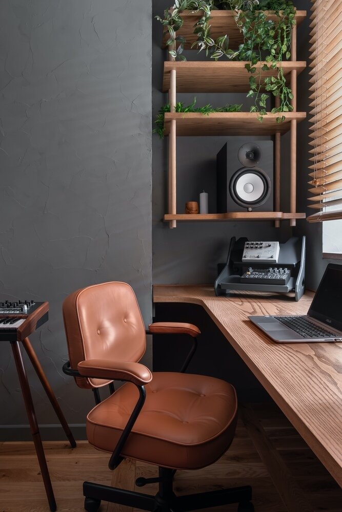 Фотография: Кабинет в стиле Современный, Эклектика, Эко, Проект недели, Дом и дача, Кирпичный дом, Более 90 метров – фото на INMYROOM