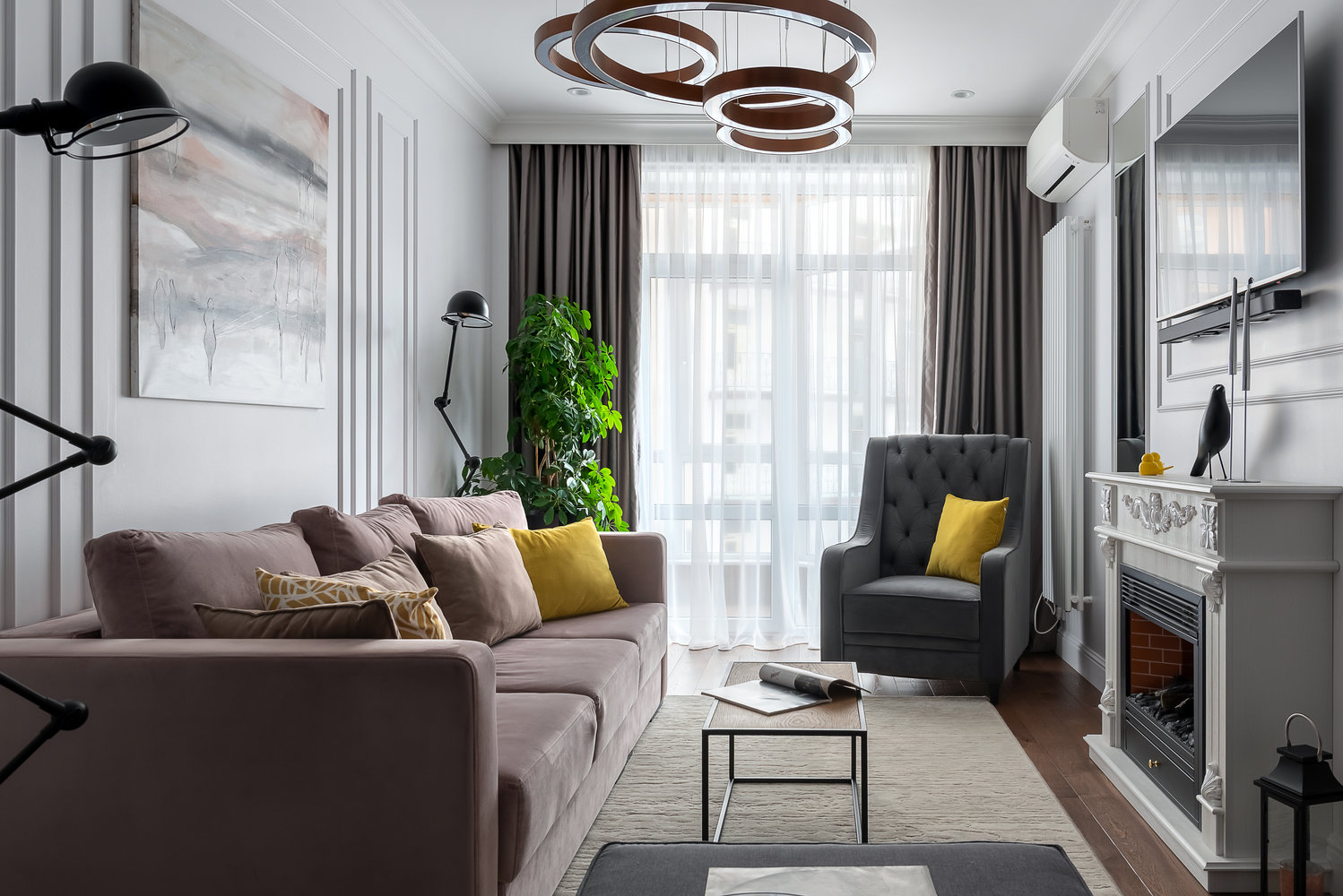 Фотография: Гостиная в стиле Классический, Современный, Квартира, Проект недели, 3 комнаты, 60-90 метров, Владивосток, Елена Теплова – фото на INMYROOM Фотография: Гостиная в стиле Классический, Современный, Квартира, Проект недели, 3 комнаты, 60-90 метров, Владивосток, Елена Теплова – фото на INMYROOM