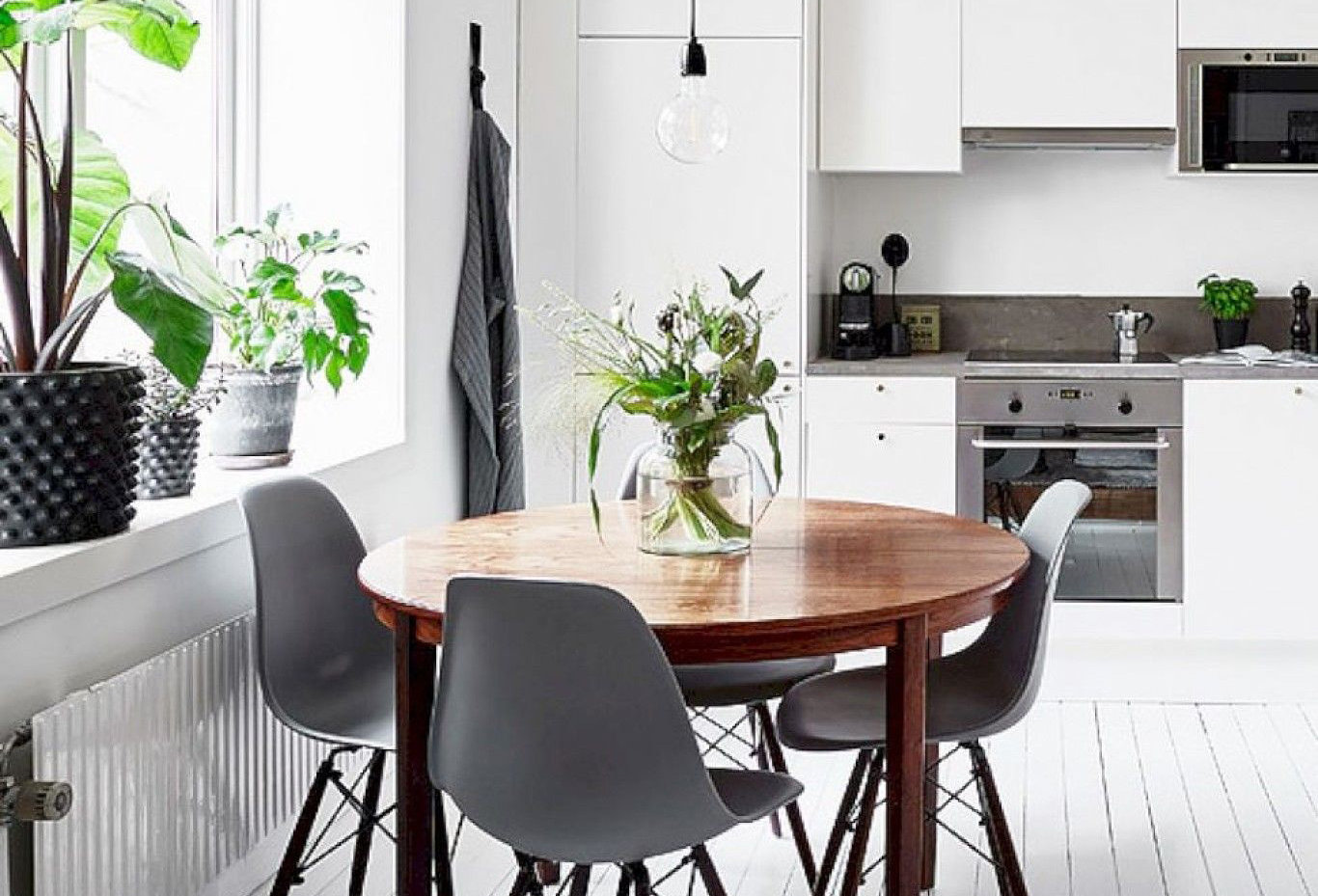 Фотография: Кухня и столовая в стиле Скандинавский, Ремонт, Ремонт на практике, Гид, ремонт своими руками – фото на INMYROOM Фотография: Кухня и столовая в стиле Скандинавский, Ремонт, Ремонт на практике, Гид, ремонт своими руками – фото на INMYROOM