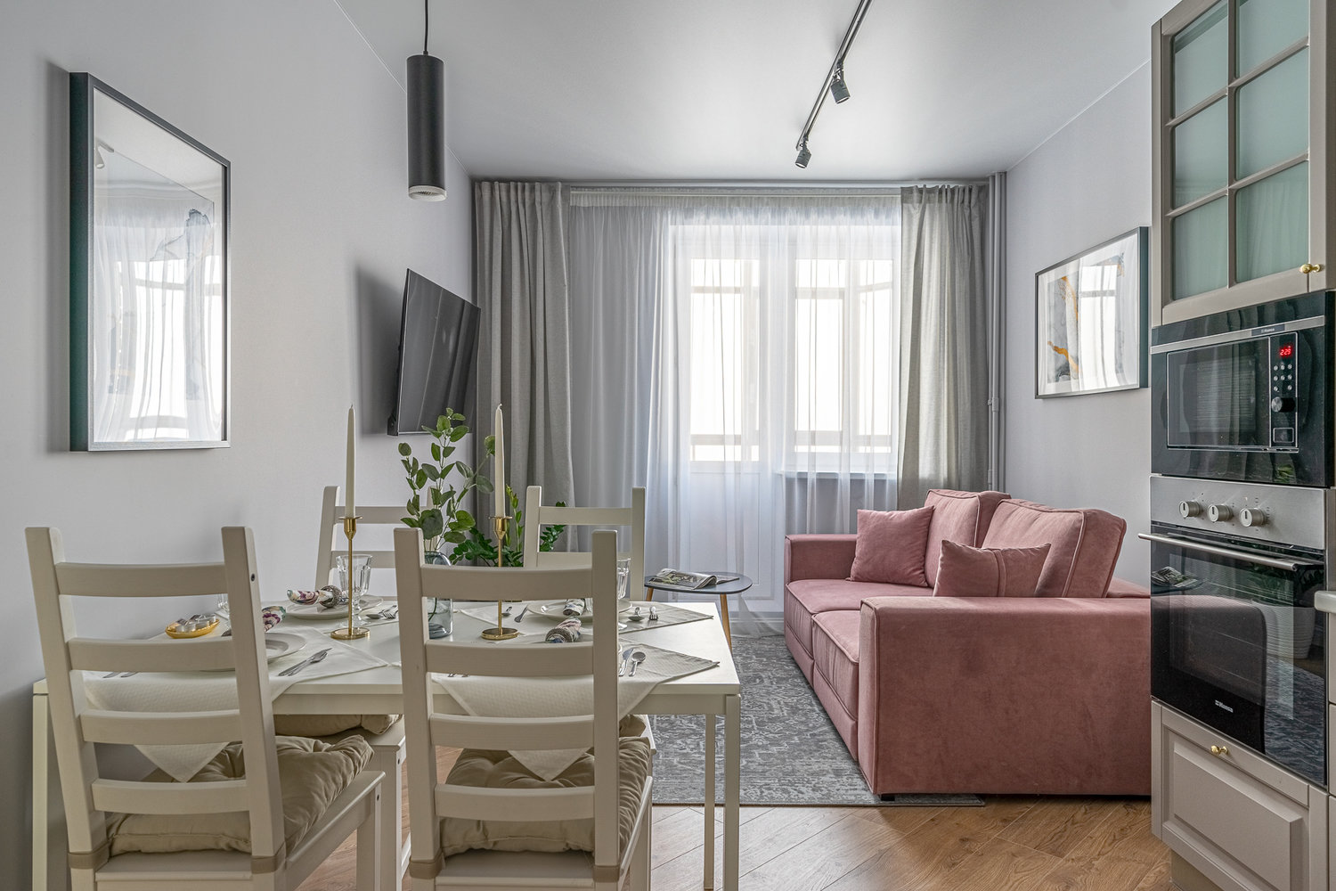 Фотография: Кухня и столовая в стиле Современный, Квартира, Проект недели, Москва, 3 комнаты, 60-90 метров, Марьям Разуваева – фото на INMYROOM Фотография: Кухня и столовая в стиле Современный, Квартира, Проект недели, Москва, 3 комнаты, 60-90 метров, Марьям Разуваева – фото на INMYROOM