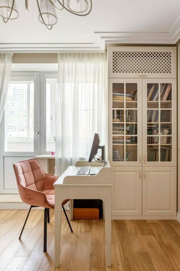 Фотография: Кабинет в стиле Прованс и Кантри, Малогабаритная квартира, Квартира, Проект недели, Москва, 1 комната, до 40 метров, Полина Лебедева – фото на INMYROOM