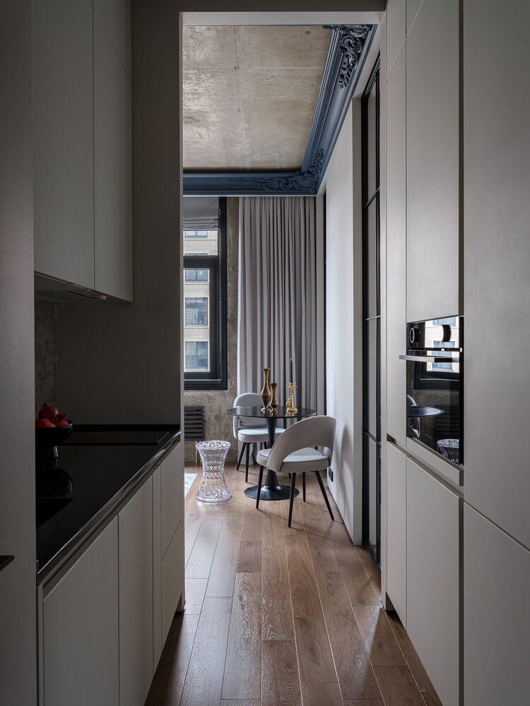 Фотография: Кухня и столовая в стиле Современный, Эклектика, Квартира, Проект дня, Москва, Монолитный дом, 2 комнаты, 40-60 метров, Мария Синельникова – фото на INMYROOM