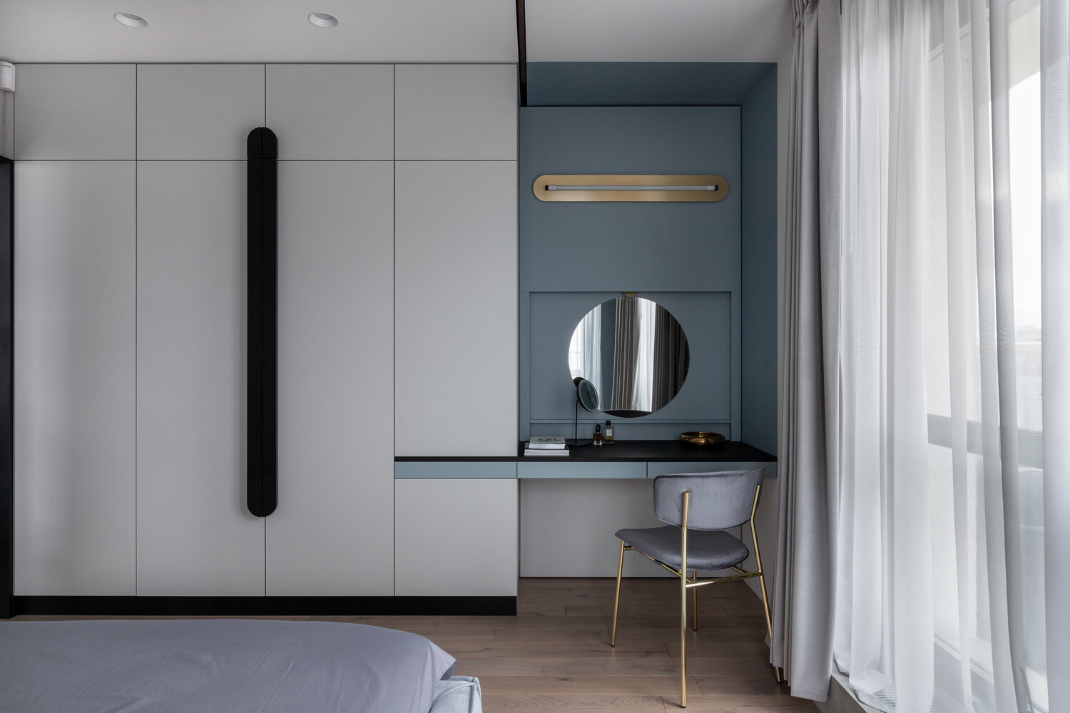 Фотография: Спальня в стиле Современный, Квартира, Минимализм, Проект недели, Минск, 3 комнаты, Более 90 метров, Zrobym architects – фото на INMYROOM Фотография: Спальня в стиле Современный, Квартира, Минимализм, Проект недели, Минск, 3 комнаты, Более 90 метров, Zrobym architects – фото на INMYROOM