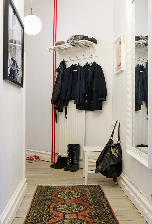 Фотография: Прихожая в стиле Скандинавский, Современный, Интерьер комнат – фото на INMYROOM