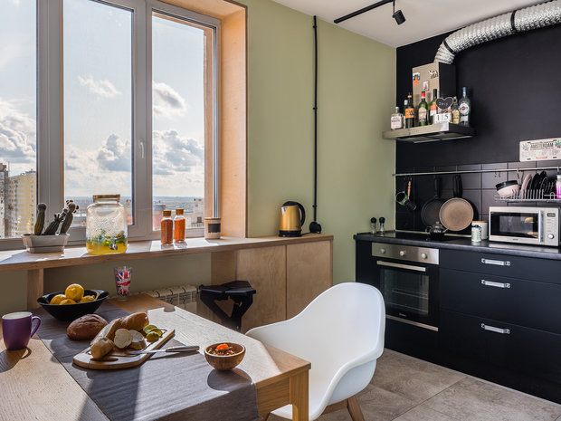 Фотография: Кухня и столовая в стиле Лофт, Квартира, Проект недели, Самара, 1 комната, до 40 метров, Екатерина Малмыгина – фото на INMYROOM