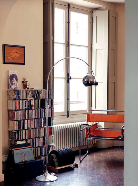 Фото из портфолио Квартира авантюрного художника в Париже – фотографии дизайна интерьеров на INMYROOM