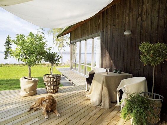 Фотография: Терраса в стиле Минимализм, Эко, Дом, Дома и квартиры, Большие окна, Дом на природе – фото на INMYROOM