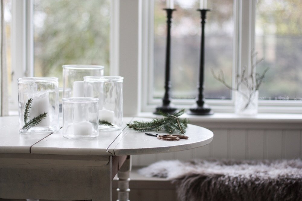 Фотография: в стиле , Декор интерьера, Дом, Швеция, Белый, Дача, Новый Год, Зеленый, Дом и дача, новогодний декор, новогодний декор интерьера, как украсить интерьер к новому году – фото на INMYROOM Фотография: в стиле , Декор интерьера, Дом, Швеция, Белый, Дача, Новый Год, Зеленый, Дом и дача, новогодний декор, новогодний декор интерьера, как украсить интерьер к новому году – фото на INMYROOM