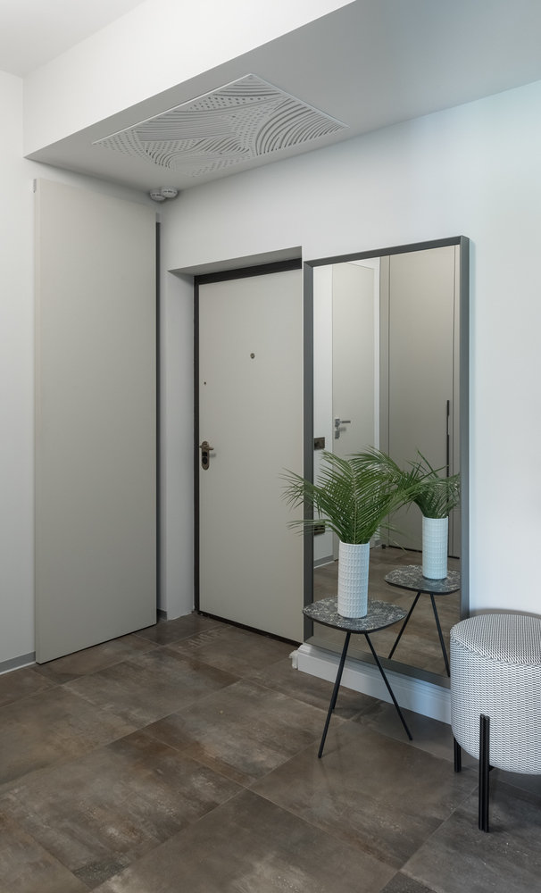 Фотография: Прихожая в стиле Современный, Квартира, Проект недели, Москва, Ольга Черненко, 4 и больше, Более 90 метров – фото на INMYROOM Фотография: Прихожая в стиле Современный, Квартира, Проект недели, Москва, Ольга Черненко, 4 и больше, Более 90 метров – фото на INMYROOM