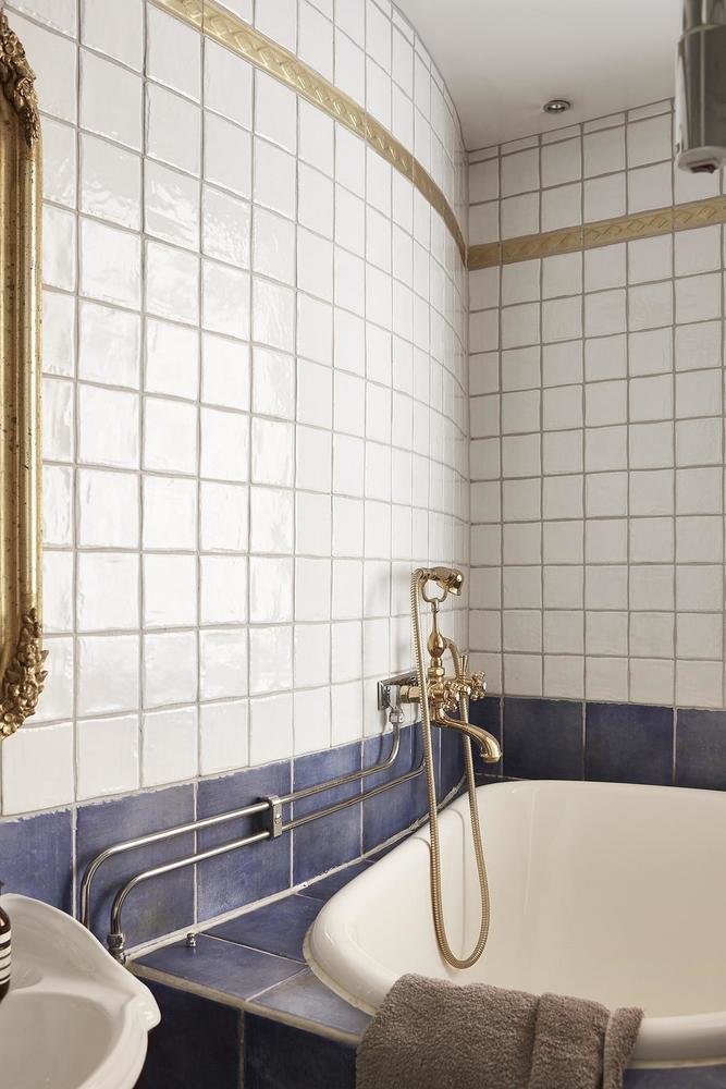 Фотография: Ванная в стиле Минимализм, Скандинавский, Декор интерьера, Малогабаритная квартира, Квартира, Студия, Швеция, Стокгольм – фото на INMYROOM Фотография: Ванная в стиле Минимализм, Скандинавский, Декор интерьера, Малогабаритная квартира, Квартира, Студия, Швеция, Стокгольм – фото на INMYROOM