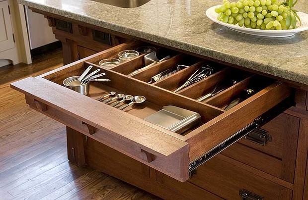 Фотография: Кухня и столовая в стиле Прованс и Кантри, Современный, Интерьер комнат – фото на INMYROOM