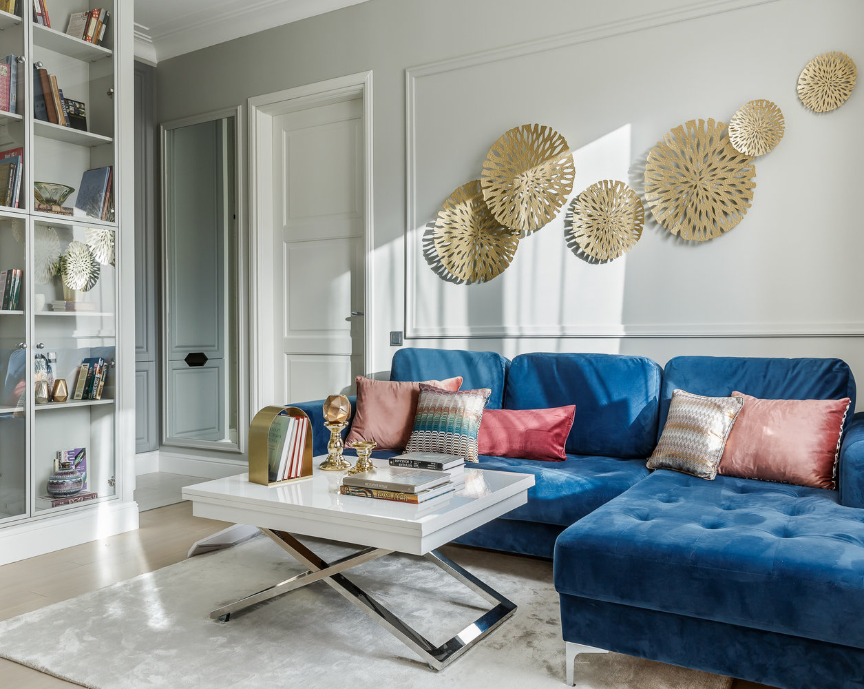 Фотография: Гостиная в стиле Современный, Классический, Квартира, Проект недели, Москва, Наталья Преображенская, Сталинка, 2 комнаты, 40-60 метров, ПРЕМИЯ INMYROOM – фото на INMYROOM Фотография: Гостиная в стиле Современный, Классический, Квартира, Проект недели, Москва, Наталья Преображенская, Сталинка, 2 комнаты, 40-60 метров, ПРЕМИЯ INMYROOM – фото на INMYROOM