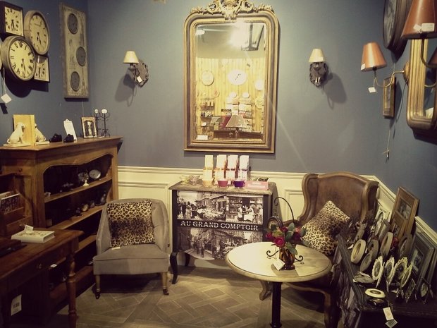 Фотография: Офис в стиле , Декор интерьера, Comptoir de Famille, Country Corner, Мебель и свет, Стол, Интерьерная Лавка, Журнальный столик – фото на INMYROOM